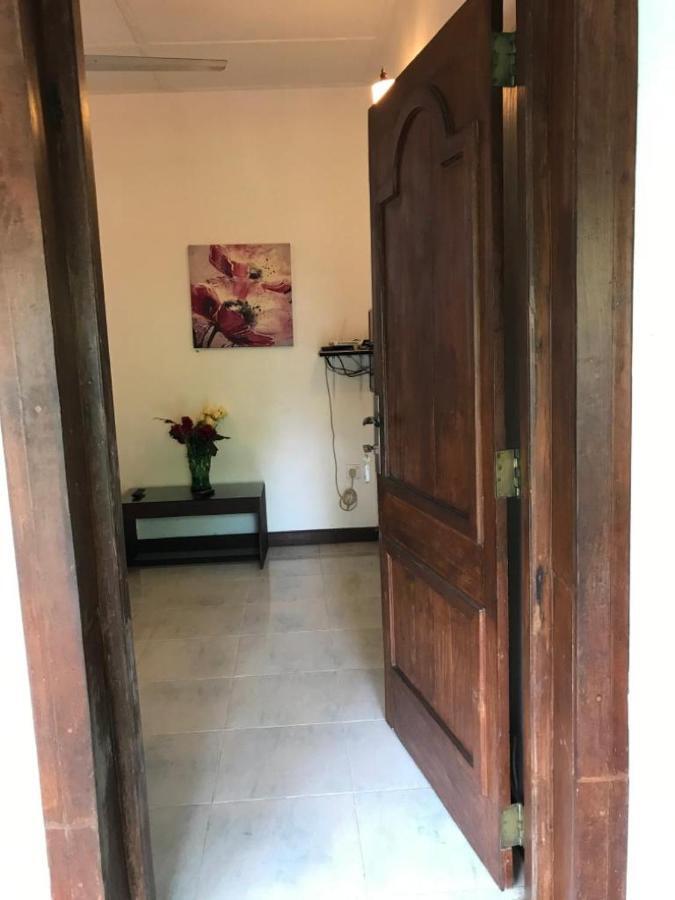 Mjm Villa Kolombo Dış mekan fotoğraf